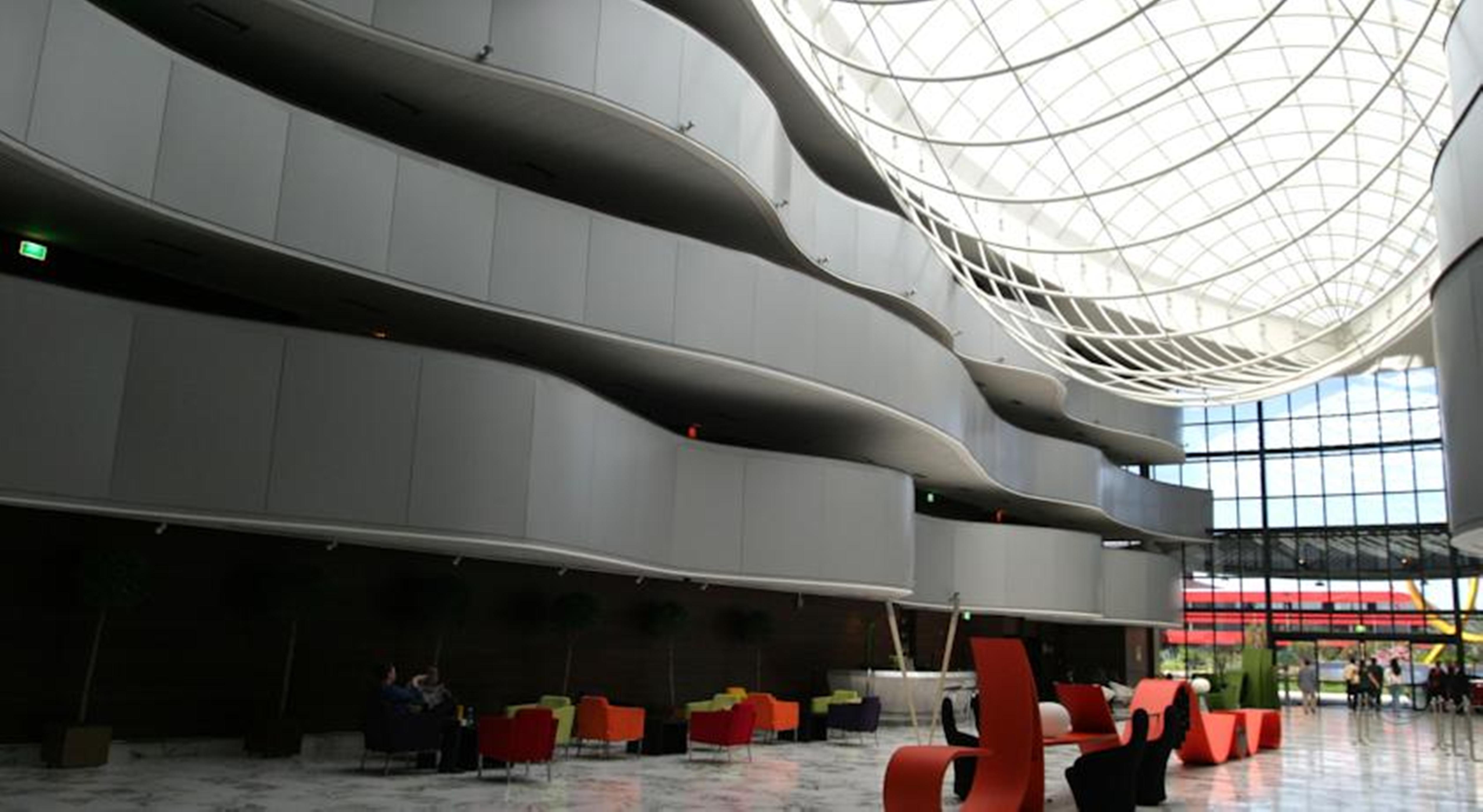 Royal Tulip Brasilia Alvorada Hotel ภายนอก รูปภาพ The interior of the library