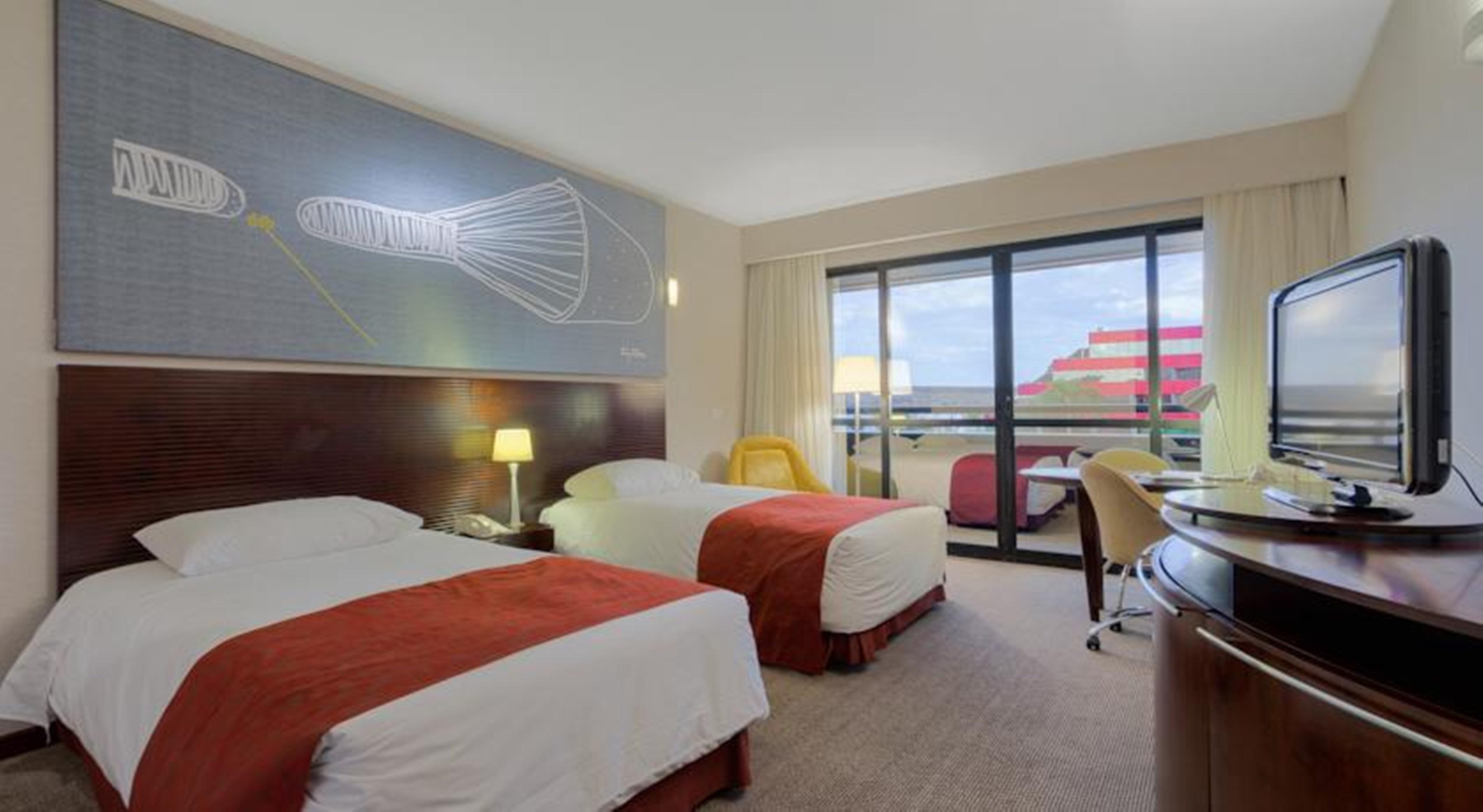 Royal Tulip Brasilia Alvorada Hotel ภายนอก รูปภาพ A room at the hotel