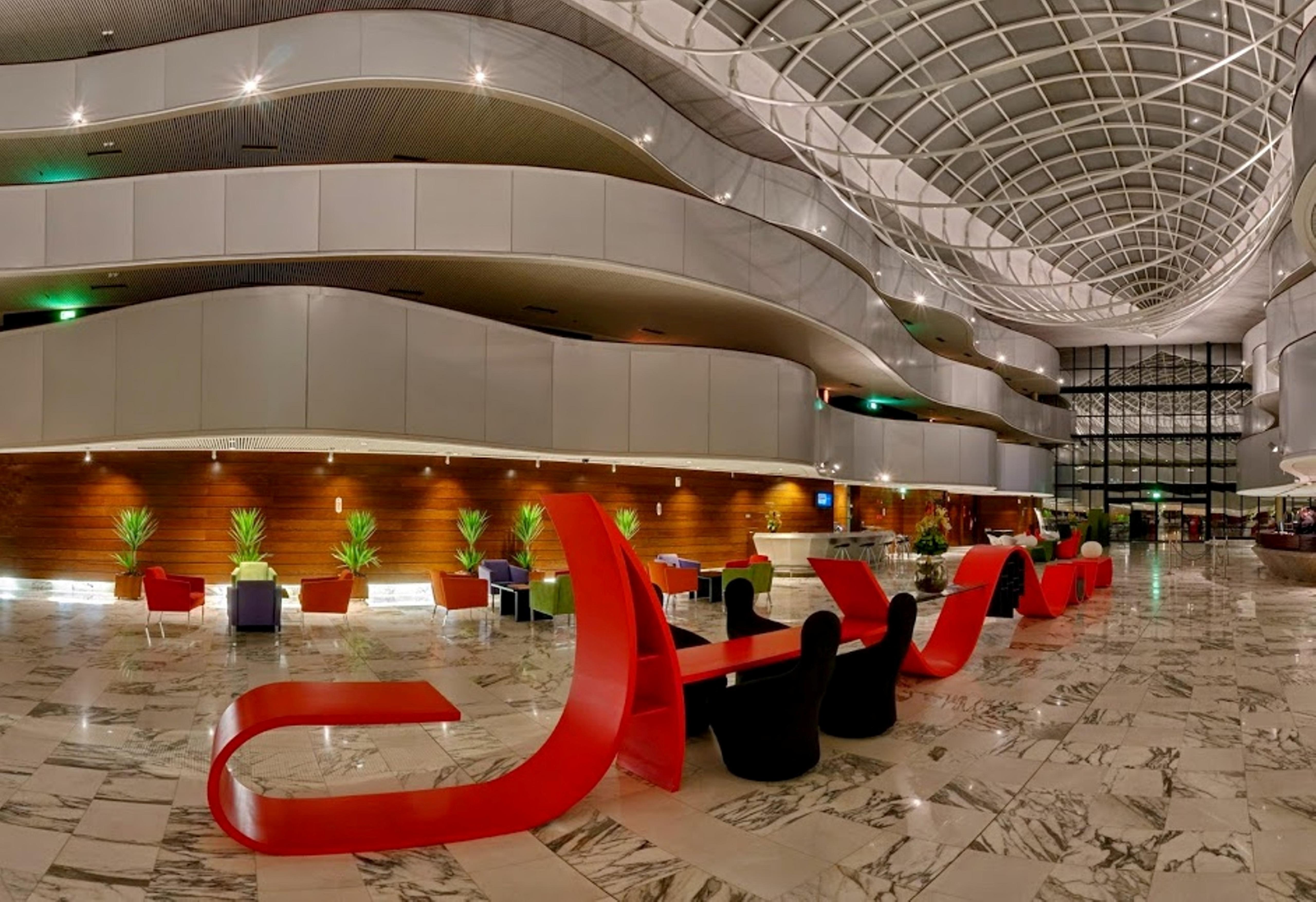 Royal Tulip Brasilia Alvorada Hotel ภายนอก รูปภาพ The lobby of the hotel